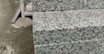 玉林芝麻白楼梯踏步