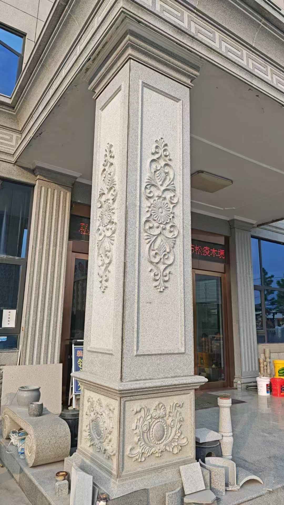 玉林芝麻白别墅雕刻柱子  黄金麻